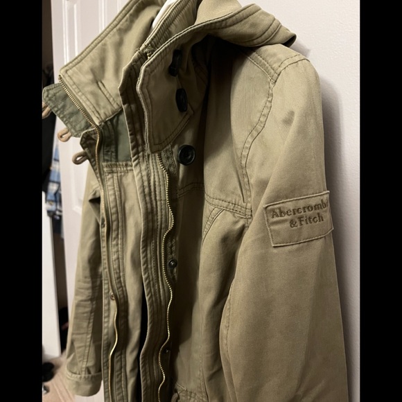 Womens Abercrombie Jacket - Picture 3 of 4